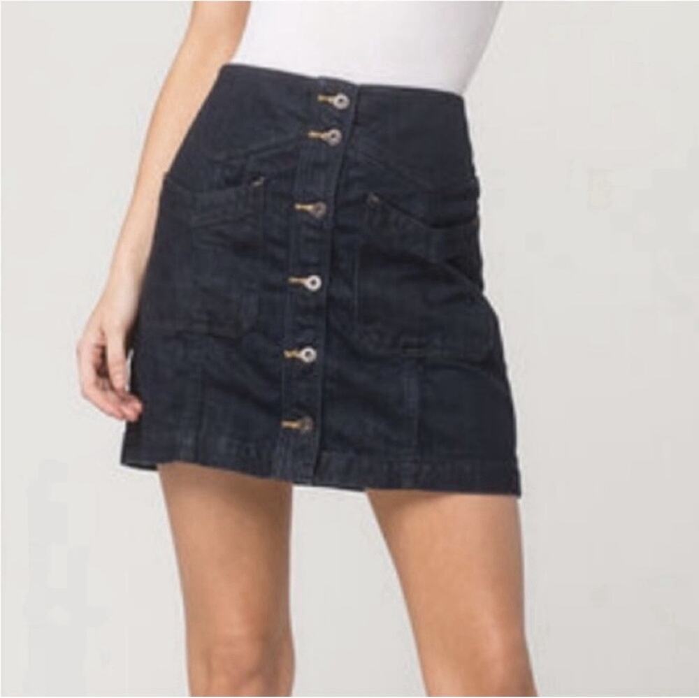 Free People Mini Skirt 2 Blue Denim Button Front 100% Cotton Dark Wash Pockets